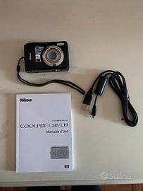 Nikon COOLPIX L20/L19 usata nera