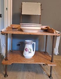PETINOUSE TOILETTE IN MARMO E OTTONE EPOCA 900'