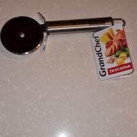 Rotella tagliapizza tescoma