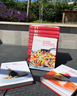 14 volumi di ricette di cucina