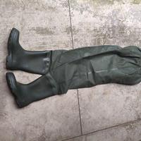 Pantalone da giardino con stivali integrati n. 41