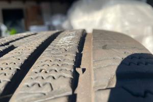 4 PNEUMATICI  INVERNALI MATADOR XL 245 45 R18 V