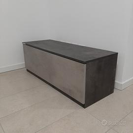 Cassettone / Mobile TV