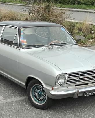 Opel Kadett B coupé SR1100