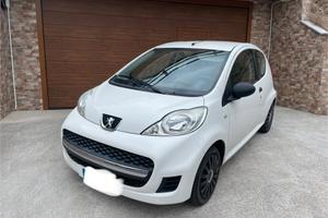 Peugeot 107 (motore Toyota)