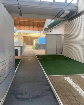 Immobile di 2541 m² con più di 5 locali a Rolo