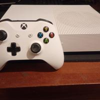 Xbox One S da 1 TB