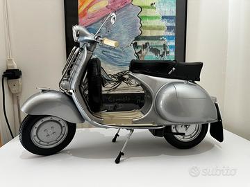 Vespa Piaggio GS 150 modellino hachette 1:3