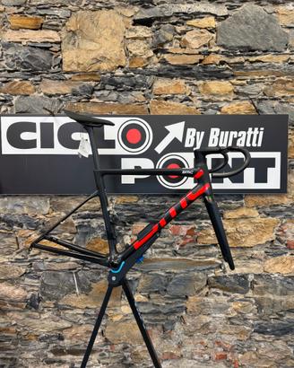 KIT TELAIO BMC SLR01 2026 TG.54
