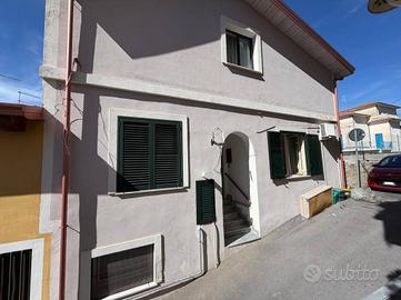 Appartamento di 90 m² con 3 locali a Castellabate