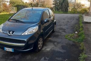 Peugeot 107 - 2009
