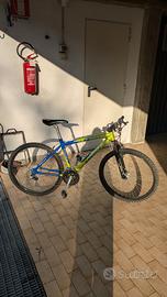 MTB MOUNTAIN BIKE KASTLE SHIMANO 26