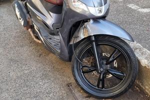 Peugeot Tweet 125