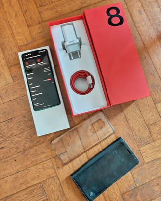 One Plus 8 Pro 12/256 GB