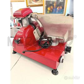 AFFETTATRICE KOENIG ROSSA