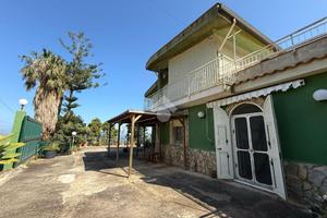 VILLA SINGOLA A ALTAVILLA MILICIA