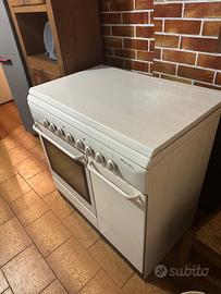 cucina a gas con forno 