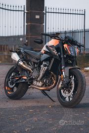 Ktm Duke 890
