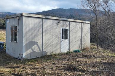 container coibentato