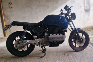 Bmw k100 rs scrambler solo per il mese di novembre