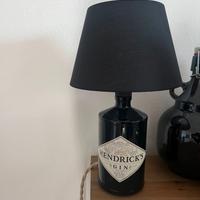 Lampada bottiglia gin Hendrick's