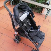 Passeggino Chicco Liteway accessoriato parapioggia