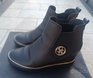Guess stivaletti Freda  Nero

