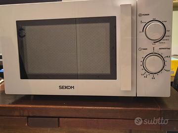 Microonde Sekom con 8 programmi cottura