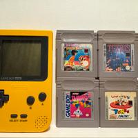 Gameboy pocket con 4 giochi