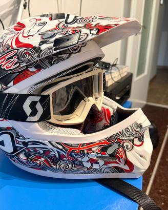 Casco da cross Acerbis e mascherina Scott