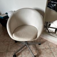 Poltrona Ikea SKRUVSTA BIANCA