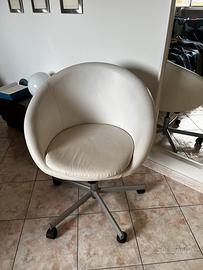 Poltrona Ikea SKRUVSTA BIANCA