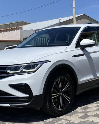 Volkswagen Tiguan Elegance 2.0 TDI 150CV DSG