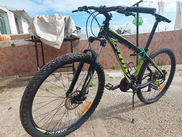 Mountain bike Scott 
