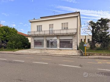 CASA INDIPENDENTE A BELFIORE