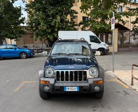 Jeep Cherokee 2.8 CRD 4x4 2004