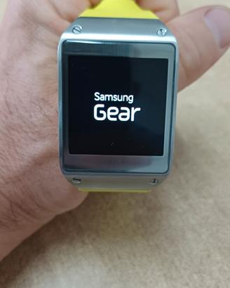 Samsung gear v700