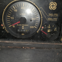 Trattore lamborghini cv40 + aratro nuovo