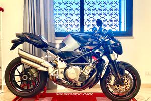 MV Agusta Brutale 910r “Starfighter”