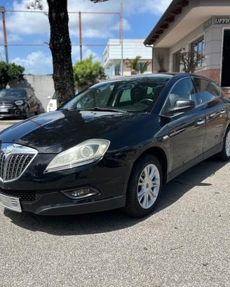 Lancia Delta 1.6 MJT Gold
