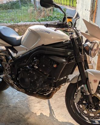 Triumph Speed Triple 1050 del 2008
