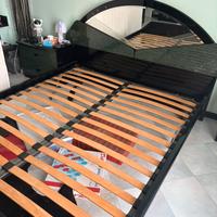 Letto matrimoniale con specchio