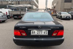 MERCEDES E200 KOMPRESOR ASI STORIC 92.000KM