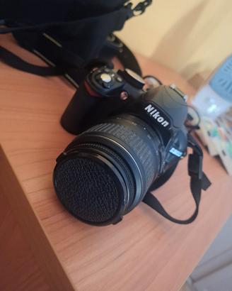 Nikon 3100