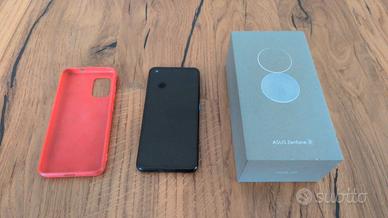 Asus Zenfone 8