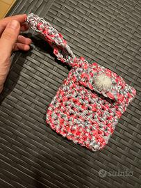 Portasigarette all ‘ uncinetto