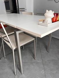 Tavolo e 4 sedie Calligaris