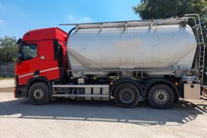 Autocarro trasporto sfusi