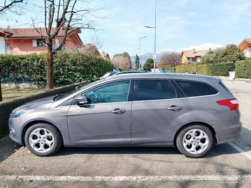 Ford focus sw GPL Titanium 120 CV 