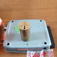 serratura di sicurezza CISA